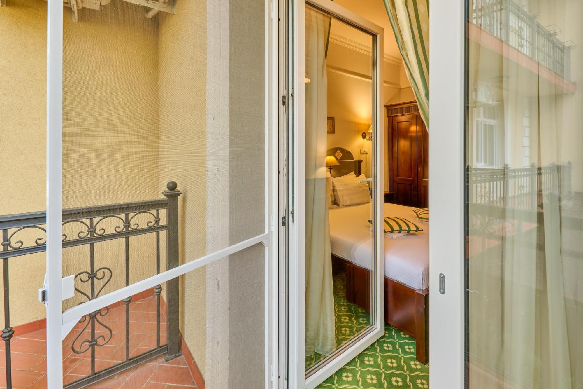Hotel Classico Temešvár Exteriér fotografie