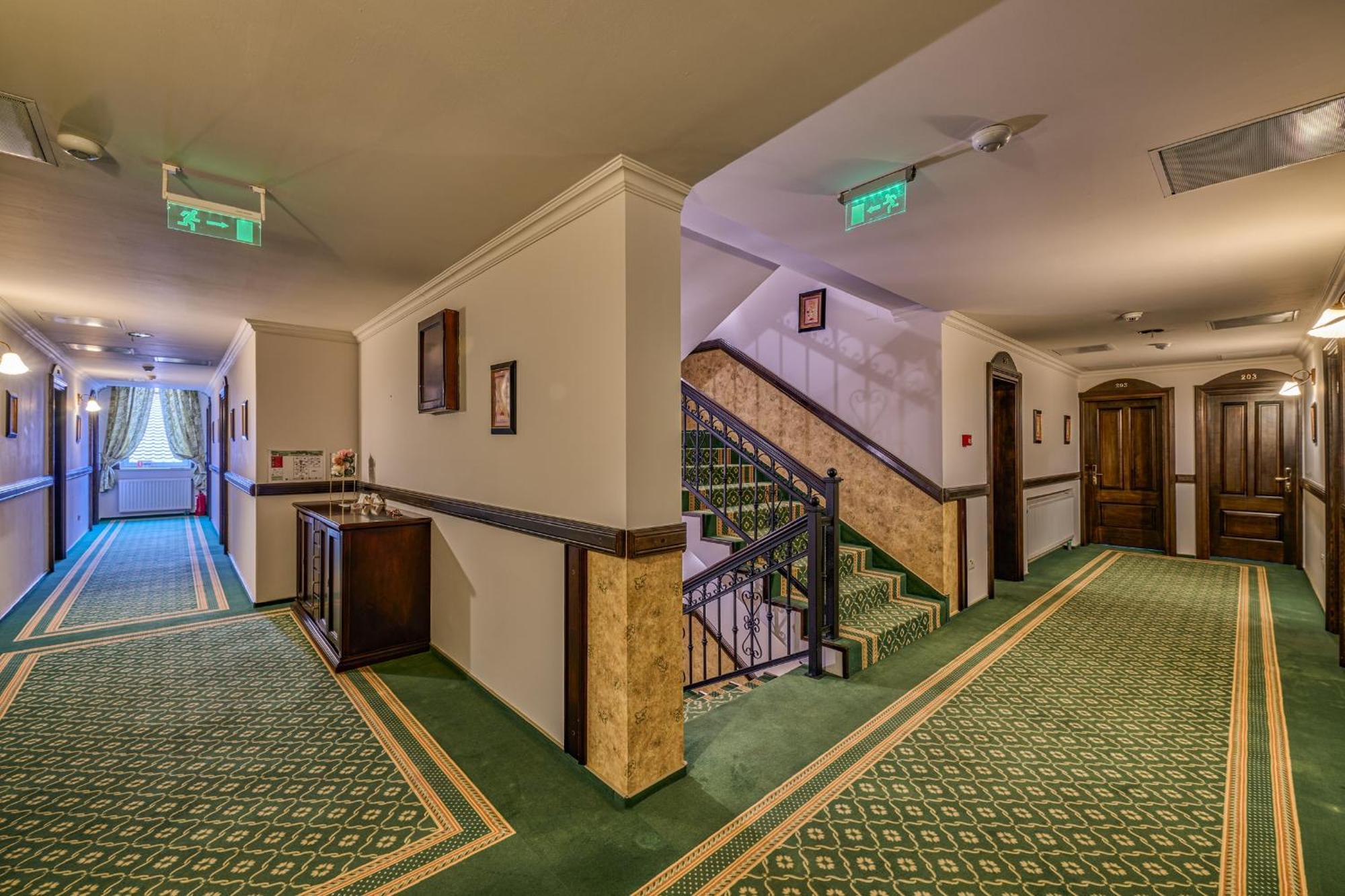 Hotel Classico Temešvár Exteriér fotografie