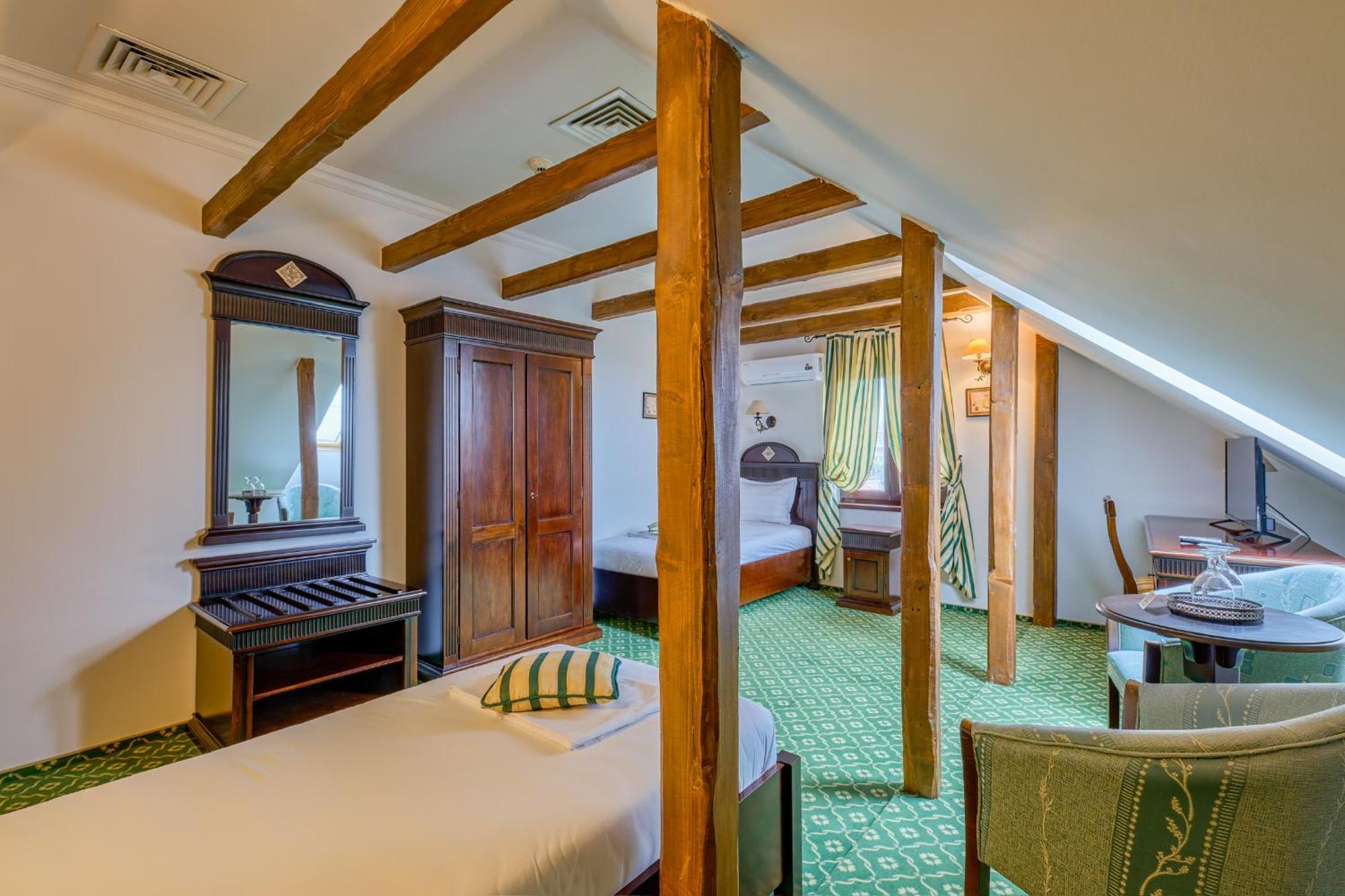Hotel Classico Temešvár Exteriér fotografie