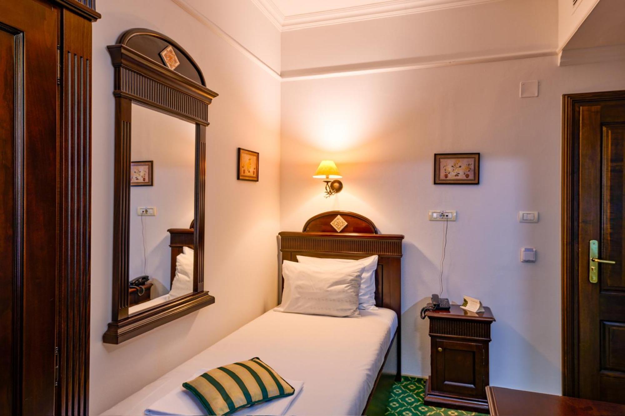 Hotel Classico Temešvár Exteriér fotografie