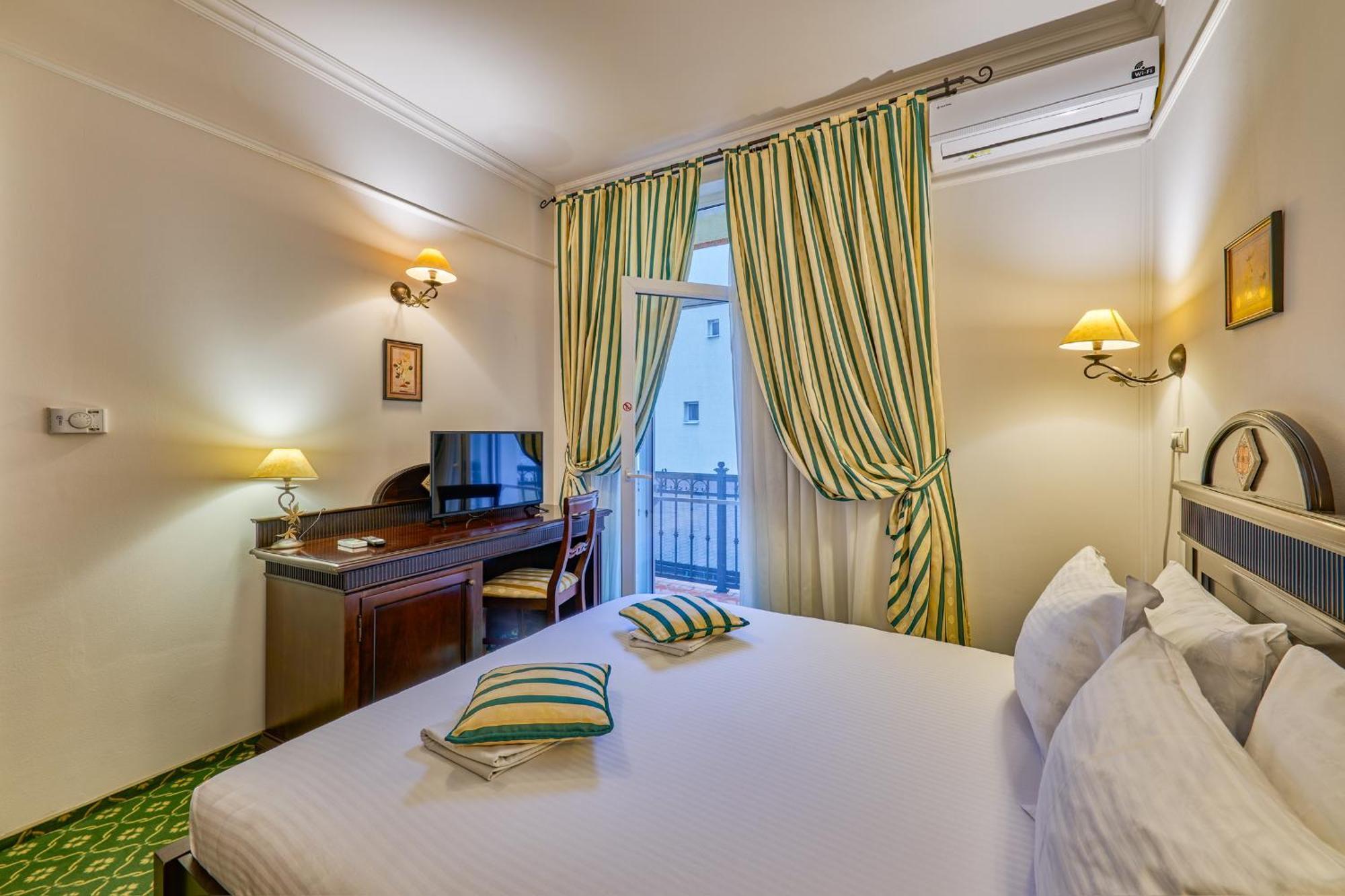 Hotel Classico Temešvár Exteriér fotografie